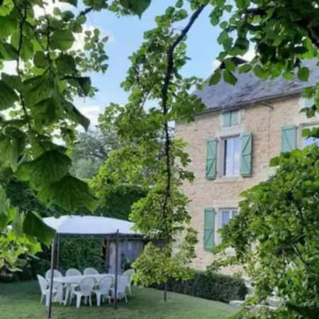 Maison Familiale Avec Piscine A